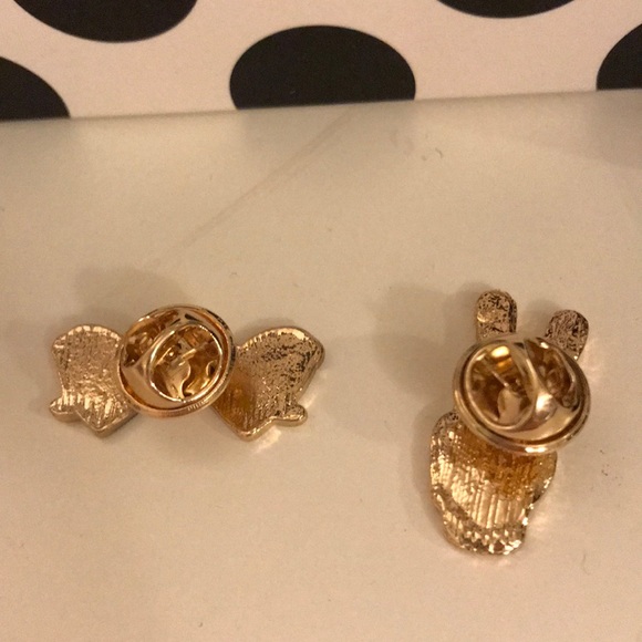 5 for $25! Set of Enamel Pins Peace - Picture 2 of 3